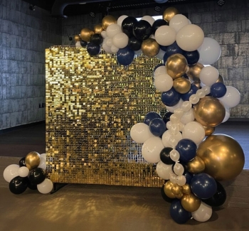 [6.5FT] Indoor Gold Shimmer Wall Backdrop with 2 Piece Balloon Garland + Base RENTAL