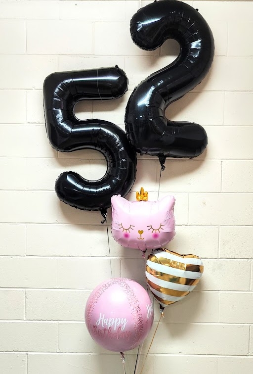 A Kitty & 2 Numbers All Foil Love Bouquet