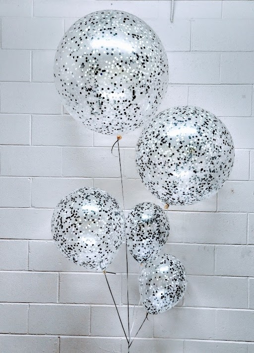 Ascending XL Confetti Bouquet of 5