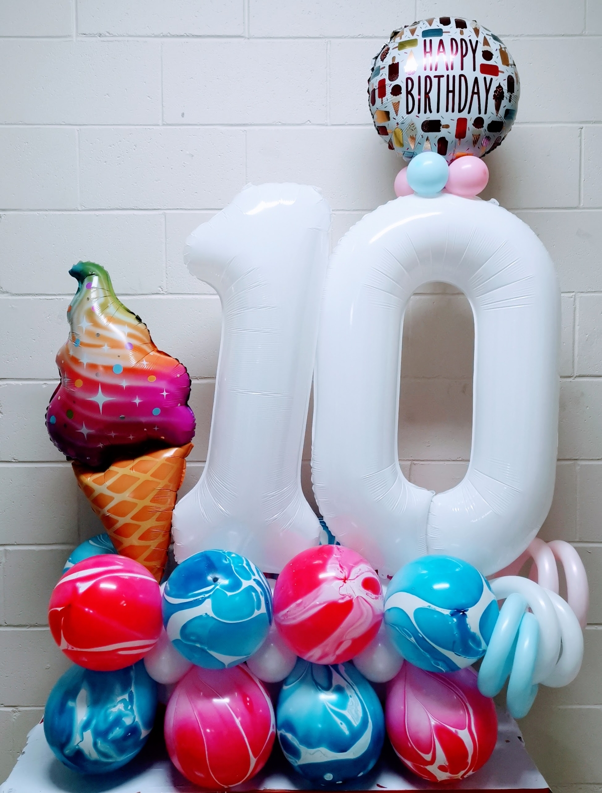 Birthday Ice-Cream stand up 