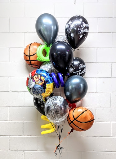 Birthday Fantasy Looney Tunes Balloon Bouquet