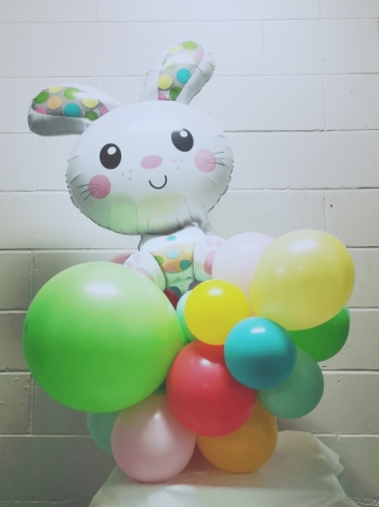 Chunky Easter Bunny Centerpiece