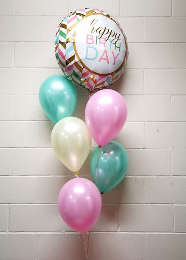 Classic Fresh Happy Birthday Balloon Bouquet