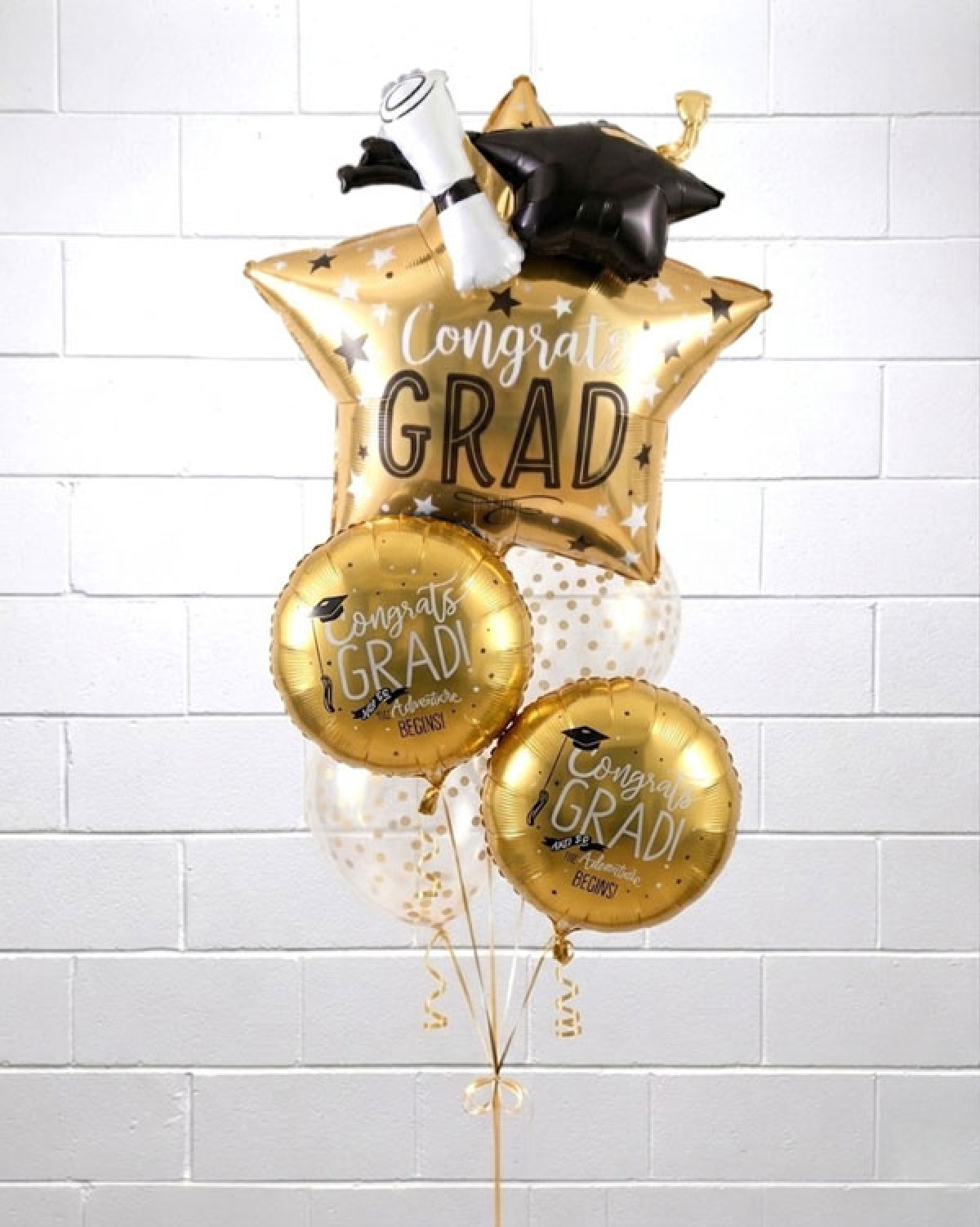 Congrats Grad Cap - Gold Confetti Balloon Bouquet