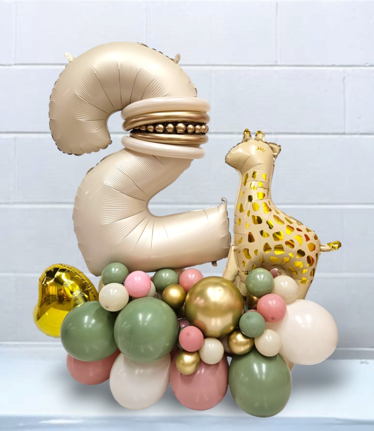 Cute Giraffe stand up + 1 number