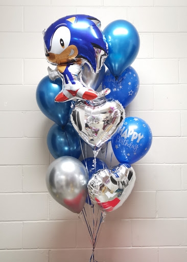 Deluxe Thunder Sonic Birthday Balloon Bouquet