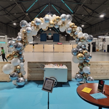 [10x10FT] Double Garland Arch - Disco Ball Glam Party - Indoor