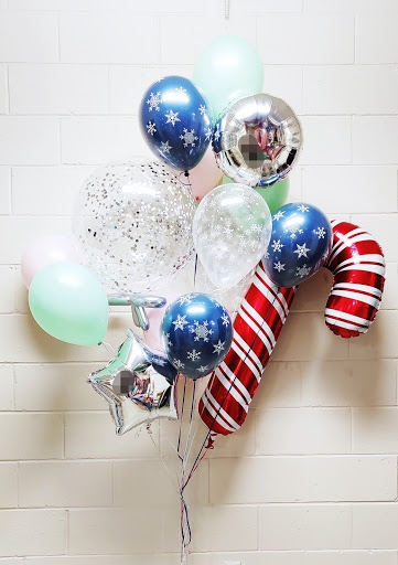 Elegant Christmas Balloon Bouquet
