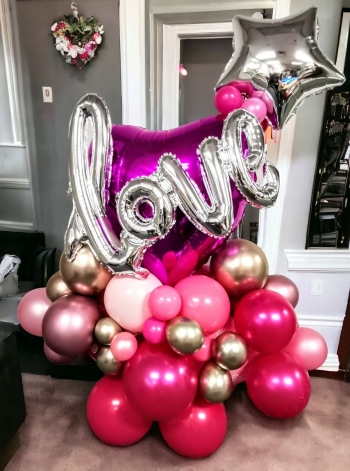 Pinky love stand up  