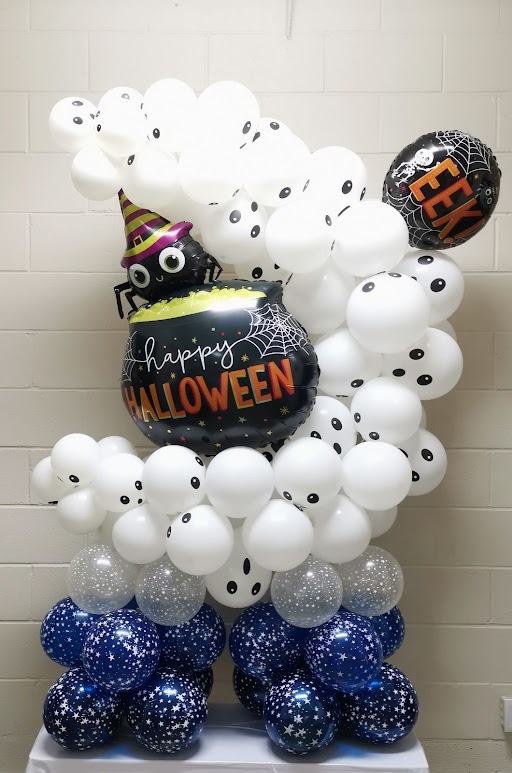 Halloween Ghostly Moon Stand Up