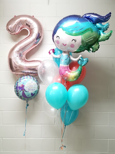 Happy Mermaid Pick an Age Backdrop Balloon Bouquet