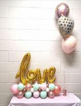 Love Table Centerpiece Balloon Decoration