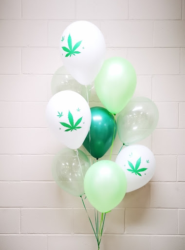 Marijuana Balloon Bouquet