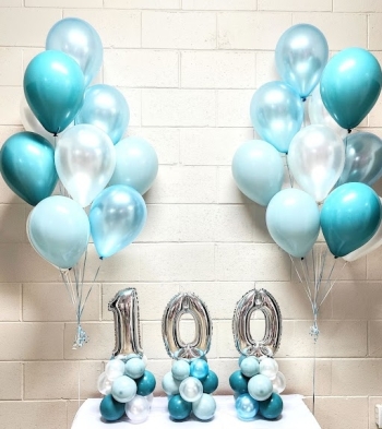Number Balloon Stand Up 18 Inch Centerpiece Triple With Bouquet Pair