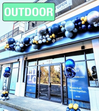 [25FT] Organic Chunky Balloon Garland + 2 [6FT] Frilly Columns - OUTDOOR