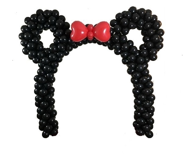 Outdoor Minnie Mouse Arch 23