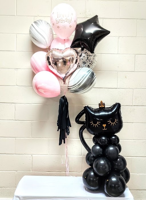 Queen Of The Kitites Confetti Birthday Bouquet Set #1