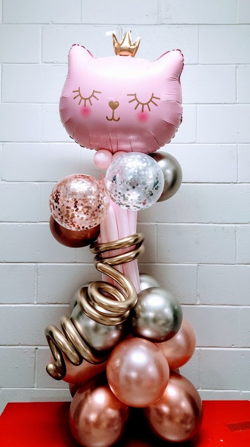 Queen Of The Kitties Stand Up