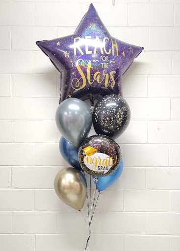 Reach for the Stars Grad Balloon Bouquet