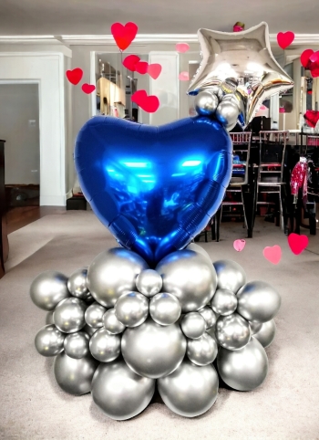 Blue heart w/star stand up