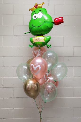 Lovely Frog Kiss Me Princess Balloon Bouquet