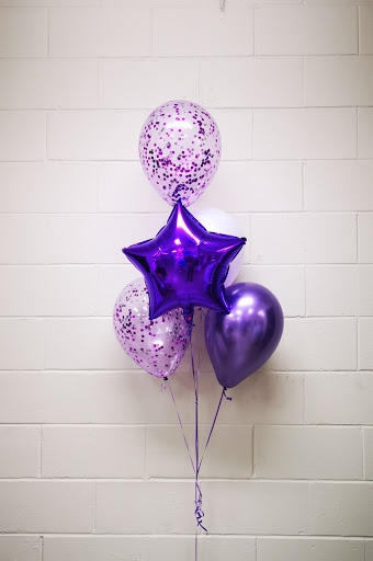 Star and Confetti Balloon Bouquet of 5 