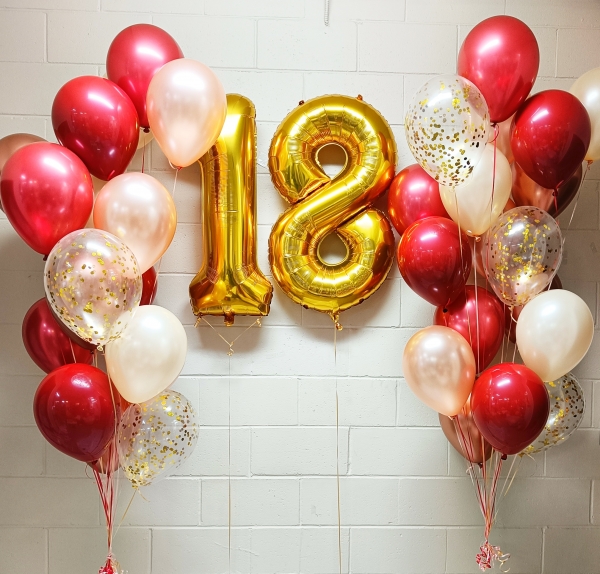 Traditional Red & Gold Balloon Set